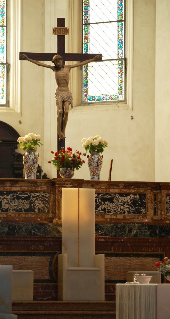 Il presbiterio della Cattedrale di Faenza (G. Gualdrini, 2014)