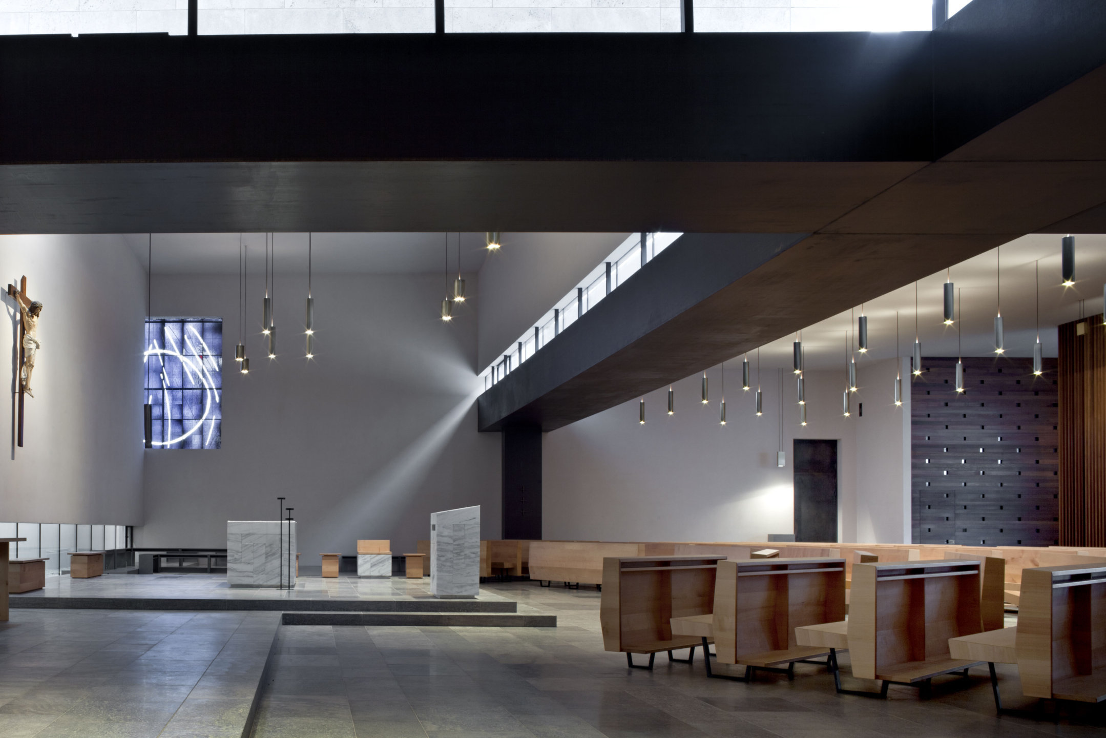 Chiesa di Madre Teresa di Calcutta a Bolzano. Progetto Siegfried Delug. (foto ORCH_chemollo)