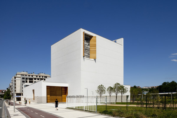 La chiesa di San Sebastian (Spagna) con cui Moneo ha vinto il Premio Frate Sole edizione 2016.
