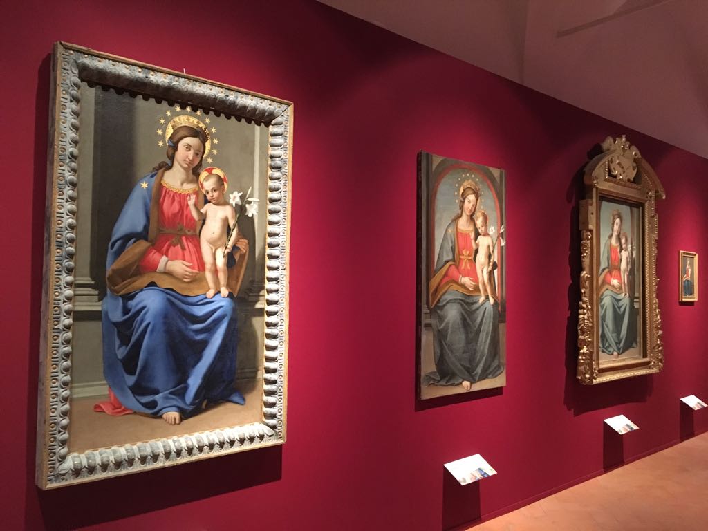 madonna giglio mostra